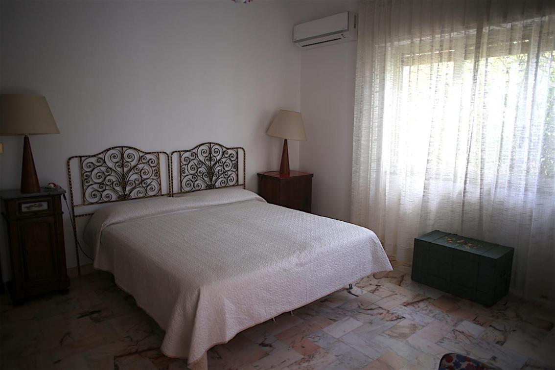 Villa Lea Mondello Buitenkant foto
